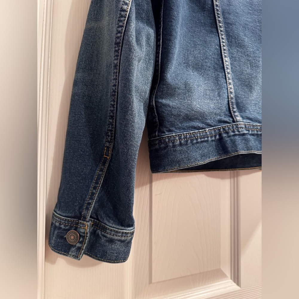 American Eagle Outfitters Denim Jacket - Picture 8 of 11
